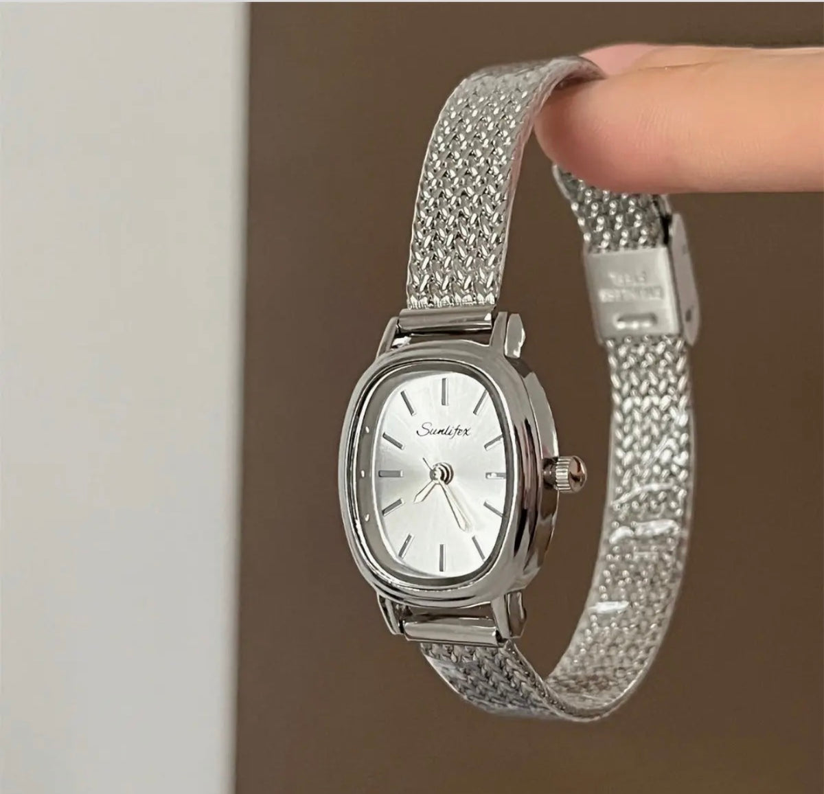 Woman’s Oval Wheat -Link Bracelet Quartz Watch